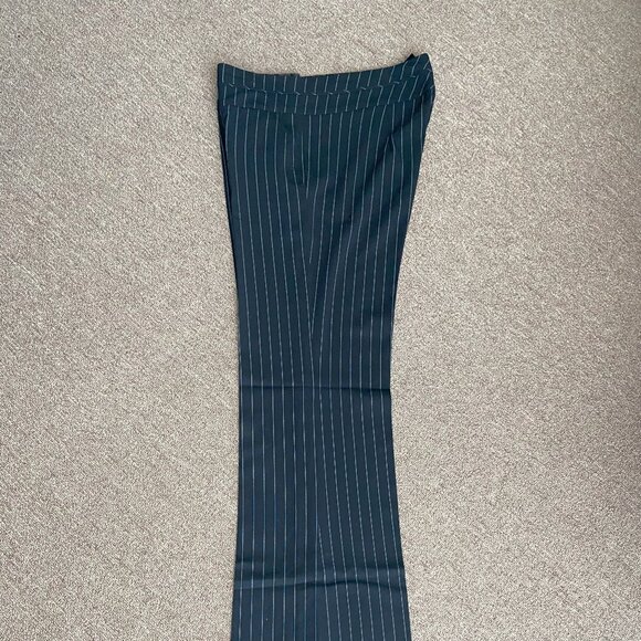 Black & White Pinstripe Dress Pants size 9/10 - Picture 3 of 6